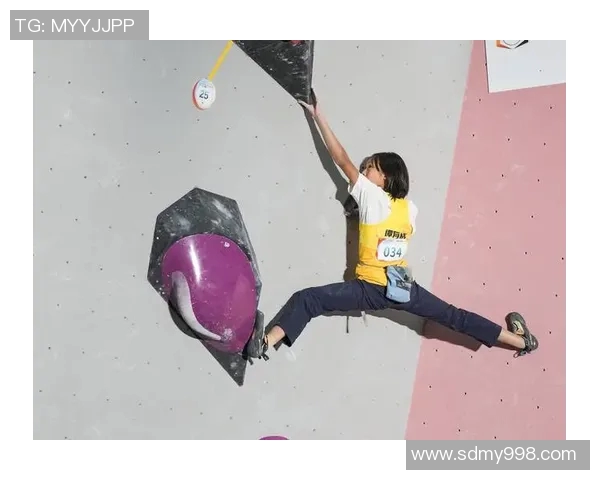 成都飞盘队在攀岩联赛中的逆袭之旅与荣耀时刻