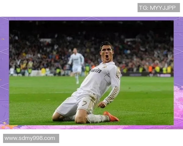 22号球衣足球明星的传奇故事与辉煌成就揭秘